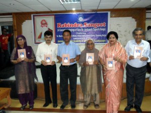 Monographs on Prof Shiv Nirmohi (on extreme right) being released by Nawang Rigzin Jora, Minister for Tourism & Culture at K L Saigal Hall on Tuesday.