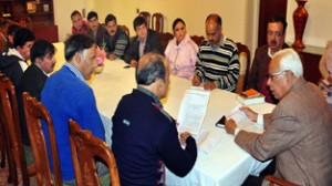 Governor N N Vohra interacting with a delegation of migrants on Monday.