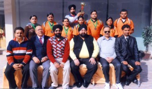 Players of J&K Tug of War team posing alongwith the office bearers of the Association. 