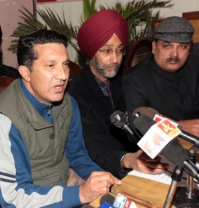 Senior JCC member Abdul Qayoom Wani addressing press conference in Jammu on Friday. —Excelsior/ Rakesh