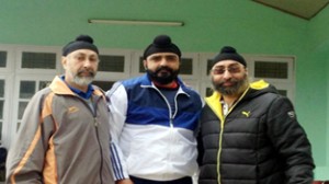 Veteran peddlers posing for a group photograph after entering quarterfinals in Nationals at Dharamshalla.