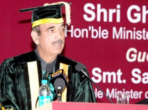 Union Minister for Health and Family Welfare, Ghulam Nabi Azad addressing at the foundation day celebrations of the RML Hospital in New Delhi.
