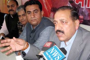  Dr Jitendra Singh addressing a press conference at Jammu on Wednesday.