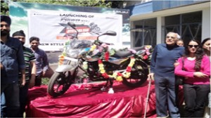 Officials of NSF launching new Bajaj Discover 125M on Wednesday.