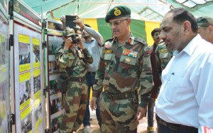 Major General AK Sharma and DC Doda Mubarak Singh during Ex-servicemen Mela at Bhaderwah on Thursday. 