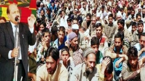 Vice president JKPCC and AICC member, Abdul Gani Vakil addressing a public meeting at Rafiabad.