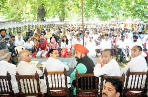 Members of Janata Dal (United) joining BJP in a function at Srinagar on Sunday.    -Excelsior/Amin War