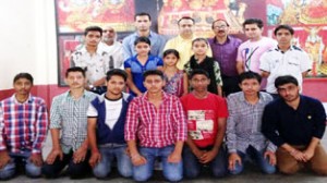 The artists of Nat Manch posing for a group photograph after staging Dogri play ‘Aaye Diwali’ at Maa Vaishno Devi Mandir, Shakti Nagar Jammu.