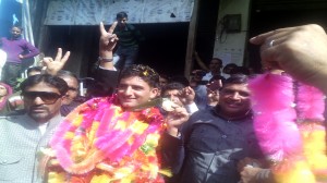 Bronze medalist, shooter Chain Singh receiving warm  reception at his native place, Chancer-Gandoh, in Bhaderwah. —Excelsior/Tilak Raj