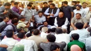 Former Union Minister Ghulam Nabi Azad interacting with Pak firing affected border villagers at Hiranagar on Thursday.