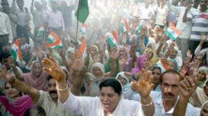 PoJK refugees taking out protest rally in Jammu on Thursday. —Excelsior/Rakesh 