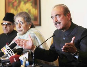 Former Union Minister Ghulam Nabi Azad, flanked by AICC general secretary Ambika Soni & PCC chief Prof Saif-ud-Din Soz at a press conference in Jammu. -Excelsior/Rakesh