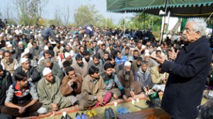 Patron People’s Democratic Party Mufti Mohd Sayeed addressing party workers on Saturday.  -Excelsior/Amin War