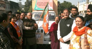 Ashok Kaul flagging off 3 D vans in Jammu on Wednesday.