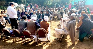 Independent candidate from Udhampur constituency, Pawan Kumar Gupta, addressing a public meeting at Udhampur.