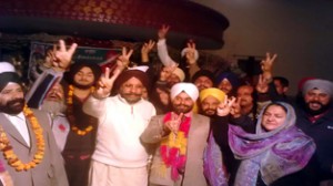 PDP candidate for Gandhi Nagar constituency, Amrik Singh Reen, along with his supporters at Nanak Nagar.