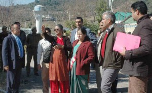 Central team inspecting site for full truck body scanner at LoC point in Poonch on Thursday. -Excelsior/ Harbhajan