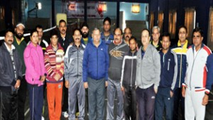 State veteran shuttlers posing for a group photograph before leaving for National Championship on Saturday.