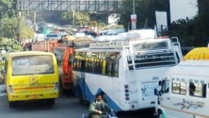 Traffic jam at MH Chowk in Udhampur on Saturday.  -Excelsior/Vasu Gupta