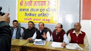 Representatives of People’s Welfare Samiti Gandhi Nagar at a press conference at Jammu on Monday. -Excelsior/ Rakesh