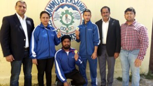 Medal winners in Powerlifting Championship posing along with the dignitaries in Jammu.