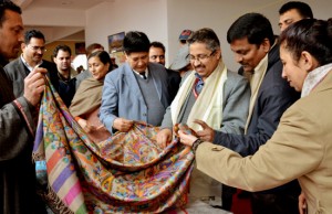 Chief Executive Officer M.K Bhandari inaugurating Handloom Expo 2014-15 on Monday.