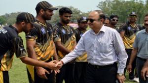 SSP Rajeshwar Singh, Chief Executive Officer PPCPL interacting with players of Chenab Tigers at GGM Science College Hostel ground on Monday.  