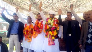 GA Mir and other Congress leaders in a public meeting at Dooru on Thursday.