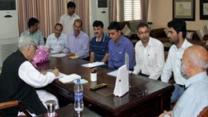 Chief Minister Mufti Mohd Sayeed interacting with delegation of J&K Civil Secretariat Non-Gazetted Employees Union at Jammu on Tuesday.