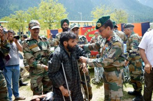 GoC 15 Corps Lt Gen Subrata Saha at a function in Pahalgam on Sunday— Excelsior/Sajad Dar