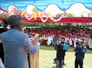 Ali Mohammad Sagar addressing convention at Baramulla.