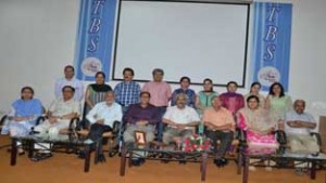 VC Prof R D Sharma and faculty members of TBS posing for group photograph.