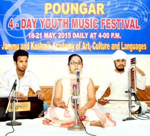 A young singer performing on 3rd day of Youth Music Festival at KL Saigal Hall, Jammu.