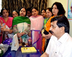 MoS Finance Pawan Gupta inaugurating Women Cell.