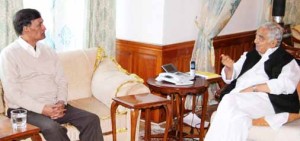 Union Home Secretary LC Goyal in a meeting with Chief Minister Mufti Mohammad Sayeed in Srinagar on Monday.