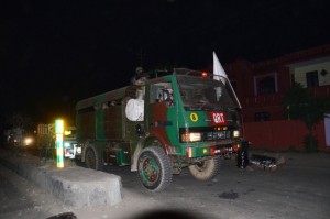 Army taking positions in curfew bound areas of Satwari on Thursday. More pics on page 6  -Excelsior/Rakesh