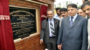 Justice Mohammad Yaqoob Mir laying foundation of ADRC at New Court Complex in Pulwama on Monday.