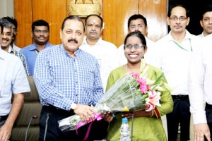 Union Minister Dr Jitendra Singh felicitating Beno Zephine, the young girl from Tamil Nadu, who has made history as a fully visually challenged candidate joining the "Indian Foreign Service (IFS)", at North Block, New Delhi on Thursday.