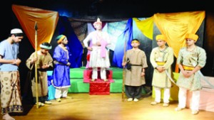 A scene from the play ‘Birbal Ka Buddhi Bal’.