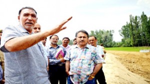 Divisional Commissioner Kashmir Dr Asgar Samoon reviewing work on National Highway.