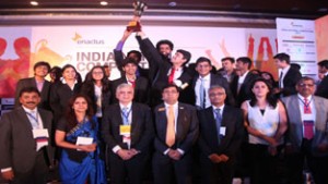 Winning team from IIT Delhi posing for photograph with Enactus India Advisory Board Members at Enactus National Championship.