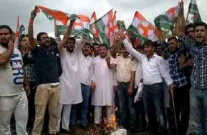 Youth Cong activists staging protest against BJP at Billawar.
