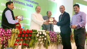 Mission Director, NHM, J&K, Dr Yashpal Sharma, receiving award from Union Minister for Health and Family Welfare, JP Nadda in National Summit at Shimla.