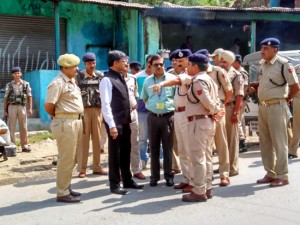 NIA DG Sharad Kumar and IG S K Singh being briefed on terror attack by police officials at Narsu, Samroli on Thursday.