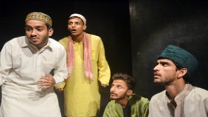 A scene of Hindi play ‘’Lohaar Ki Ek’ staged by Natrang in Jammu.