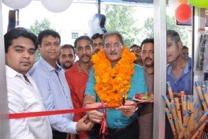 Speaker, Legislative Assembly, Kavinder Gupta inaugurating a centre of M/s Jai Gurudev on Wednesday.