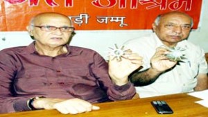 Dr Ramakant Dubey during press conference at Jammu on Thursday.     -Excelsior/Rakesh
