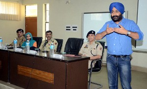 Pradeep Dutta, J-K Bureau Chief for Times Now interacting with KAS and KPS probationers at Sher-i-Kashmir Police Academy on Thursday.