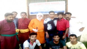 ESRM artists posing for a group photograph at Sarwal in Jammu.