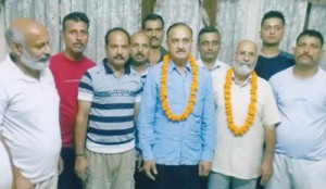 Office bearers of newly elected Gurha Bakshi Nagar Mohalla Welfare Committee, Jammu posing for photograph.